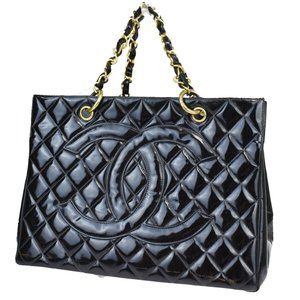 Authentic CHANEL CC GST Quilted Chain Hand Bag Patent Leather